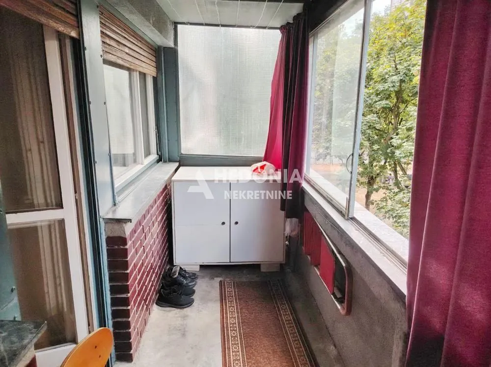 Prodaja, dvosoban stan, 60m², Novi Beograd Sve Podlokacije, Beograd