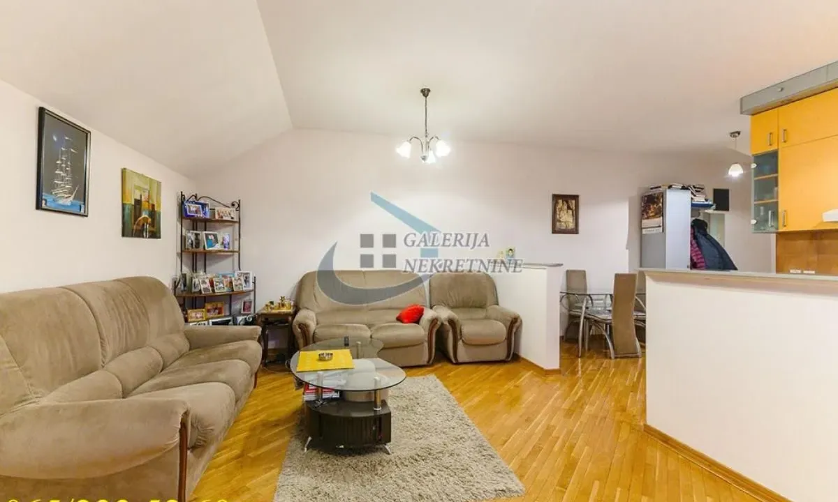 Sale, four bedroom apartment, 95m², Brace Jerković, Voždovac Sve Podlokacije