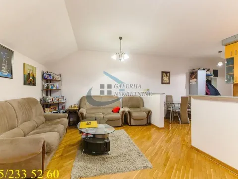 Prodaja, četvorosoban stan, 95m², Brace Jerković, Voždovac Sve Podlokacije - image 3