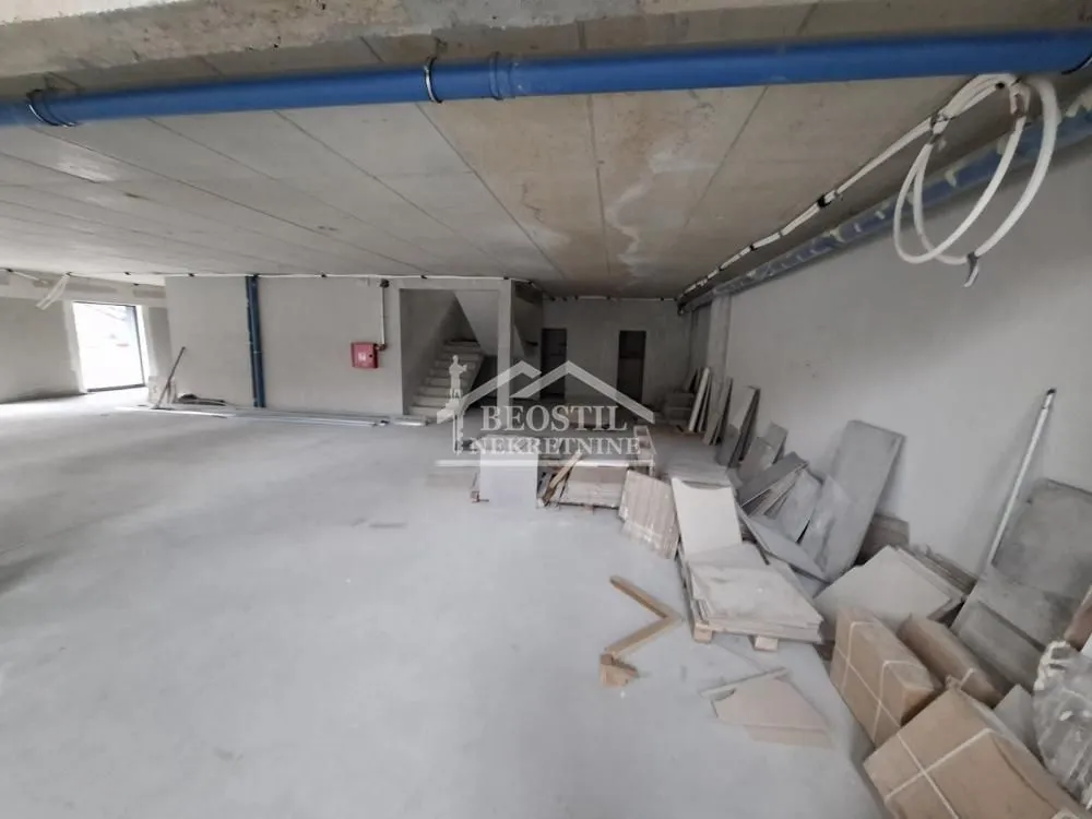 Sale, office space, 630m², Banovo Brdo, Beograd