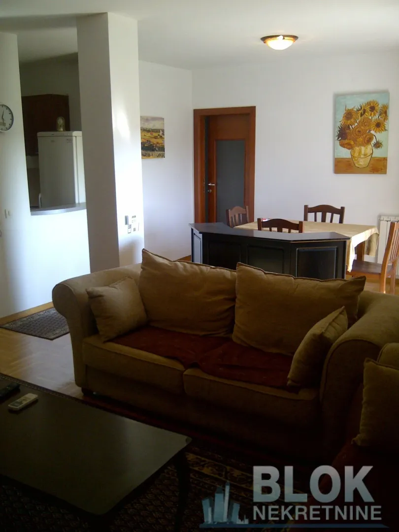 Rent, three bedroom apartment, 97m², Centar, Podgorica