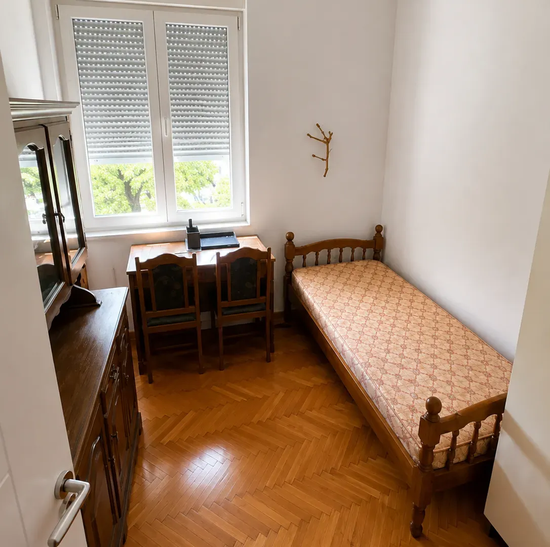 Prodaja, trosoban stan, 70m², Centar, Podgorica