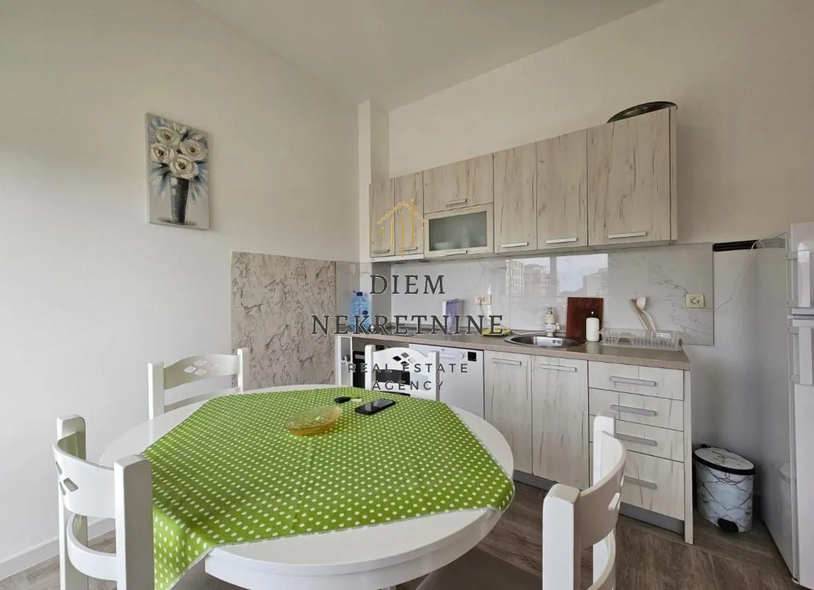 Rent, one bedroom apartment, 49m², Šušanj, Bar