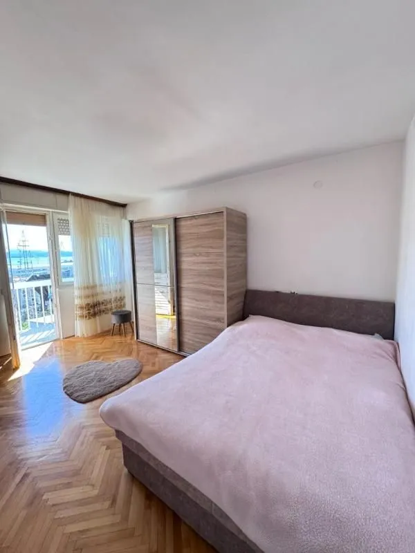Prodaja, trosoban stan, 100m², Bijela, Herceg Novi