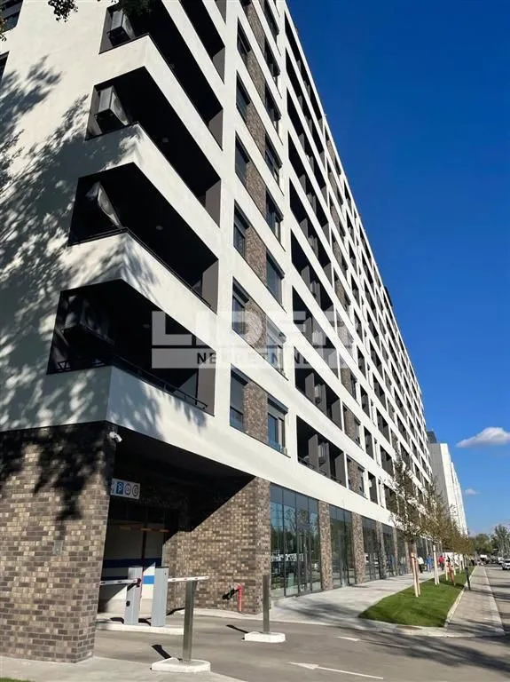 Prodaja, četvorosoban stan, 83m², Novi Beograd Sve Podlokacije, Beograd