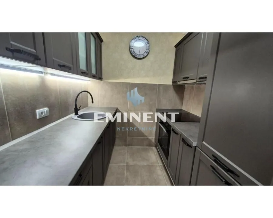 Rent, apartment, 38m², Čubura, Beograd