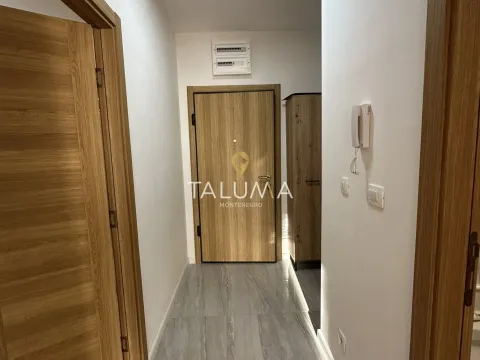 Izdavanje, jednosoban stan, 43m², City Kvart, Podgorica - image 5