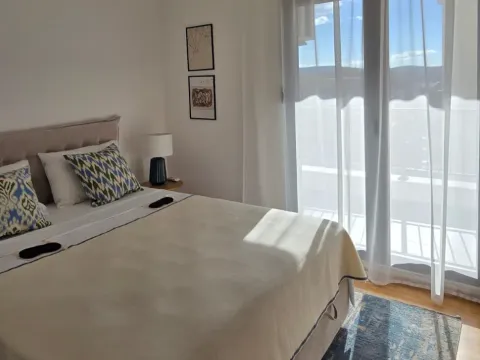 Rent, two bedroom apartment, 61m², Tivat, Crna Gora - image 9