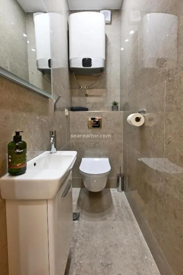 Prodaja, trosoban stan, 90m², Grad, Kotor