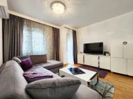 Izdavanje, dvosoban stan, 70m², City Kvart, Podgorica - image 12