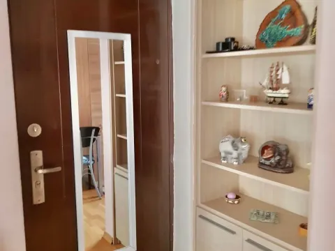 Rent, two bedroom apartment, 70m², Lazi, Budva - image 12