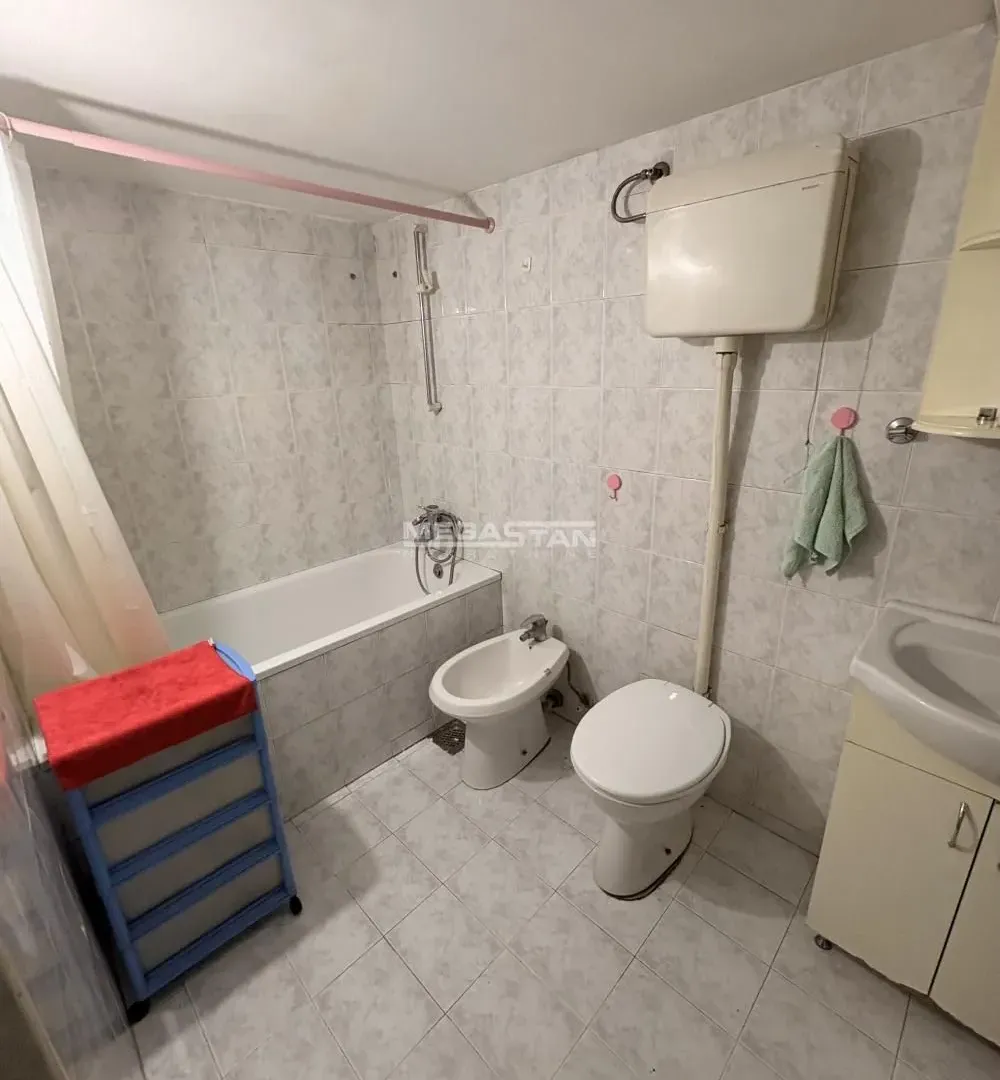 Prodaja, stan, 17m², Slavujev Venac, Zvezdara Sve Podlokacije