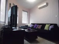 Izdavanje, jednosoban stan, 42m², Bečići, Budva - image 1