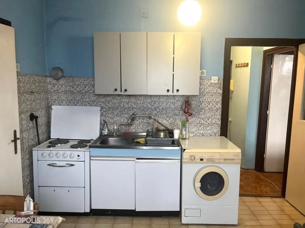 Sale, one bedroom apartment, 36m², Savski Venac, Beograd