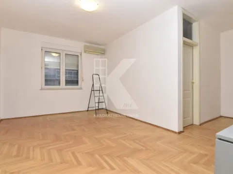 Rent, two bedroom apartment, 60m², Preko Morače, Podgorica