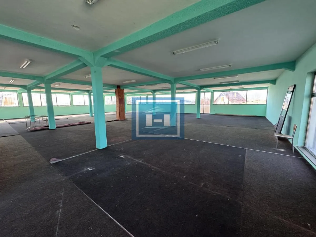 Rent, office space, 1320m², Supska, Ćuprija