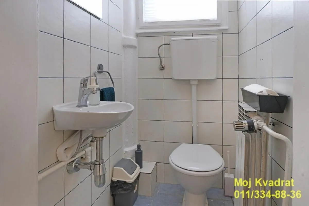 Sale, three bedroom apartment, 84m², Profesorska Kolonija, Palilula Sve Podlokacije