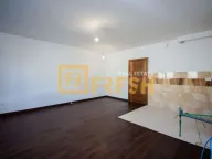 Izdavanje, trosoban stan, 80m², City Kvart, Podgorica - image 5