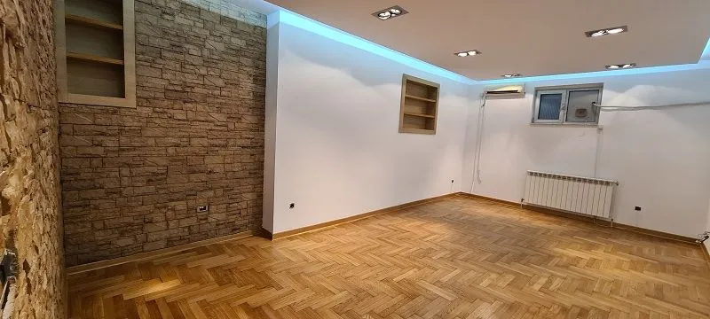 Rent, office space, 390m², Stari Grad, Beograd