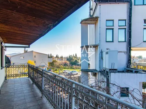 Izdavanje, kuća, 160m², Masline, Podgorica - image 9