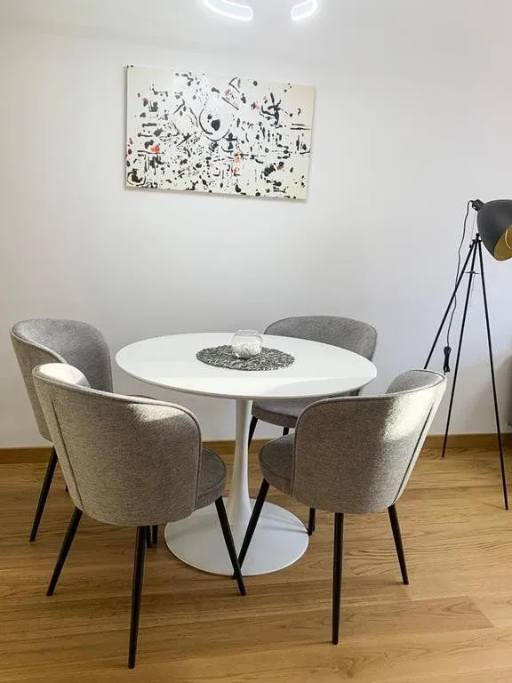 Izdavanje, jednosoban stan, 47m², New City, Podgorica