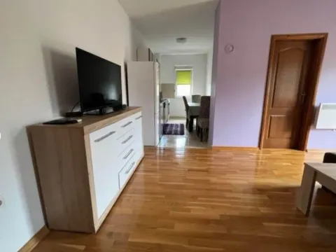Sale, one bedroom apartment, 50m², Šušanj, Bar - image 6