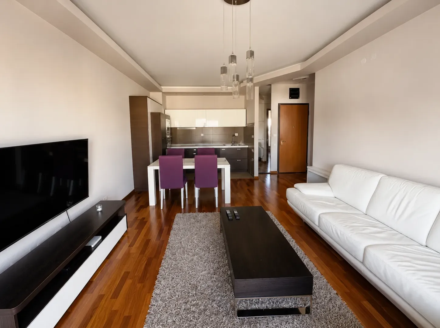 Izdavanje, jednosoban stan, 53m², City Kvart, Podgorica