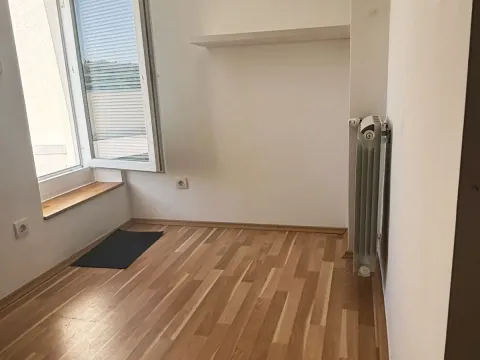 Prodaja, četvorosoban stan, 84m², Lion, Zvezdara Sve Podlokacije - image 11