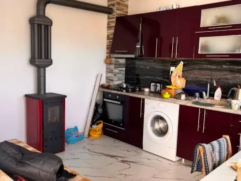 Prodaja, kuća, 150m², Šušanj, Bar - image 7