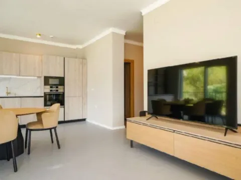 Prodaja, trosoban stan, 158m², Dobrota, Kotor - image 3