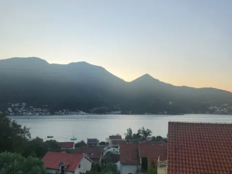 Prodaja, dvosoban stan, 58m², Kamenari, Herceg Novi - image 2