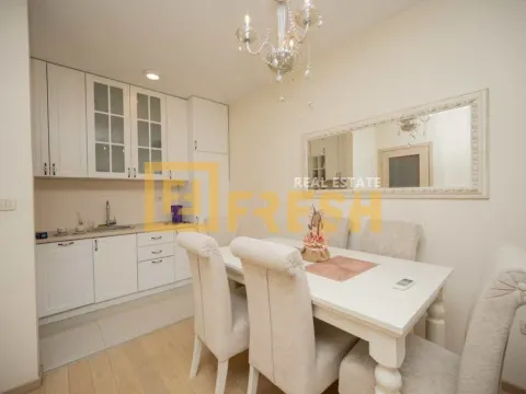 Izdavanje, jednosoban stan, 54m², City Kvart, Podgorica - image 6