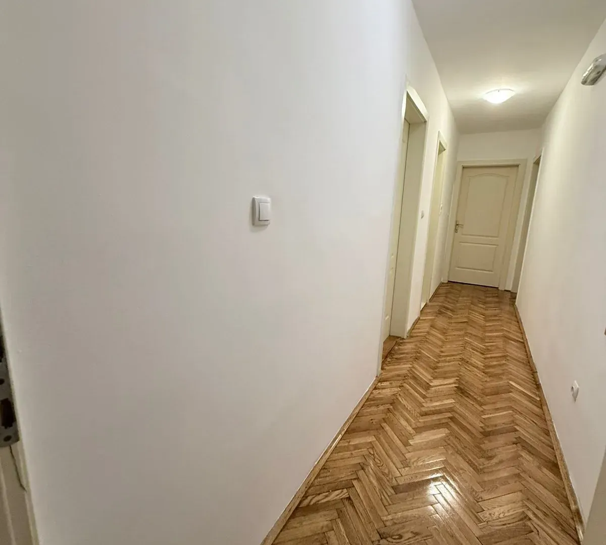 Prodaja, dvosoban stan, 80m², Bečići, Budva