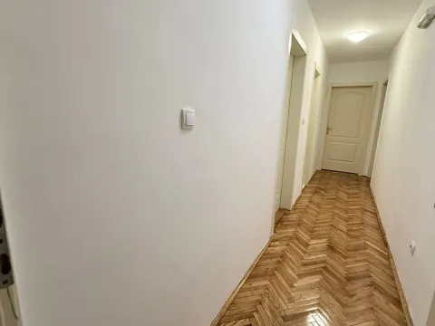 Sale, two bedroom apartment, 80m², Bečići, Budva - image 6