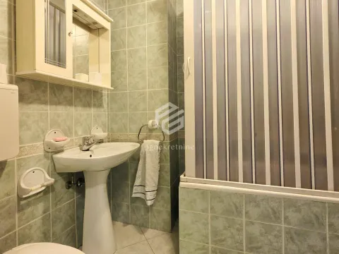 Rent, two bedroom apartment, 60m², Preko Morače, Podgorica - image 11