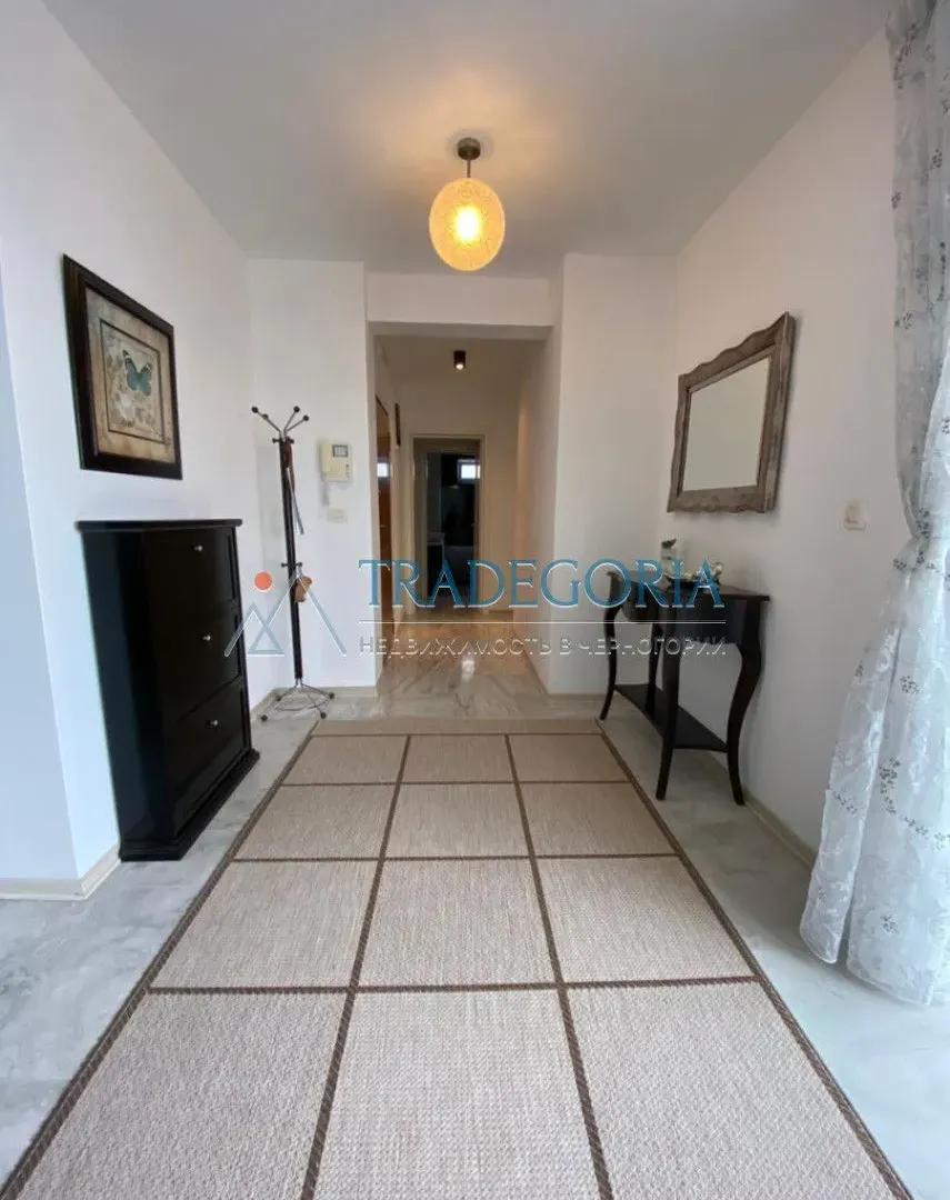 Prodaja, trosoban stan, 106m², Sveti Stefan, Budva