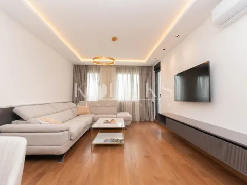 Rent, two bedroom apartment, 72m², City Kvart, Podgorica - image 3