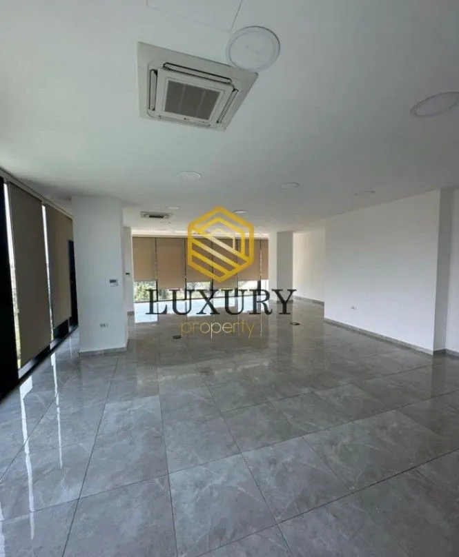 Rent, office space, 100m², Preko Morače, Podgorica