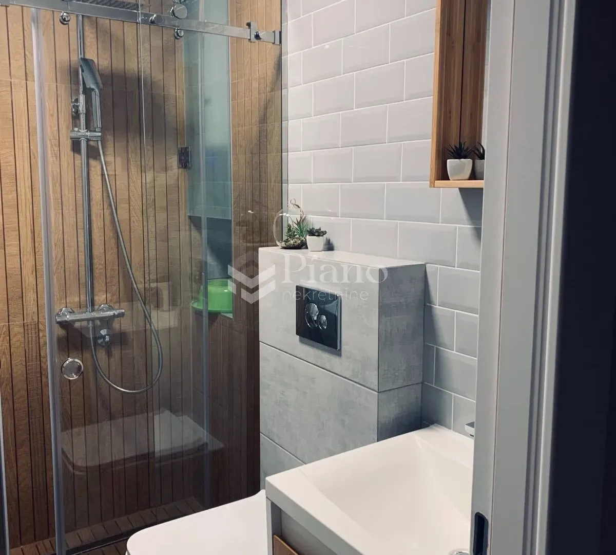 Rent, one bedroom apartment, 50m², Autobuska stanica, Podgorica