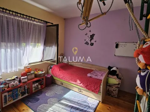 Sale, house, 160m², Zabjelo, Podgorica - image 14