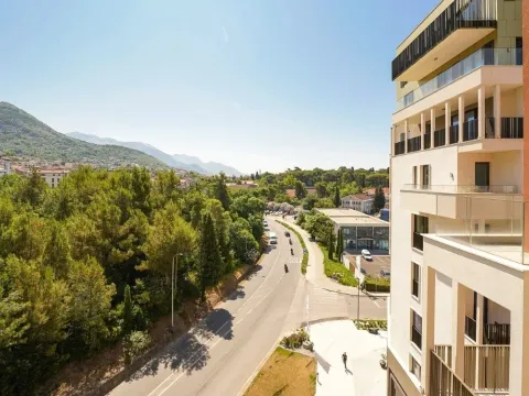 Sale, two bedroom apartment, 91m², Porto Montenegro, Tivat - image 16