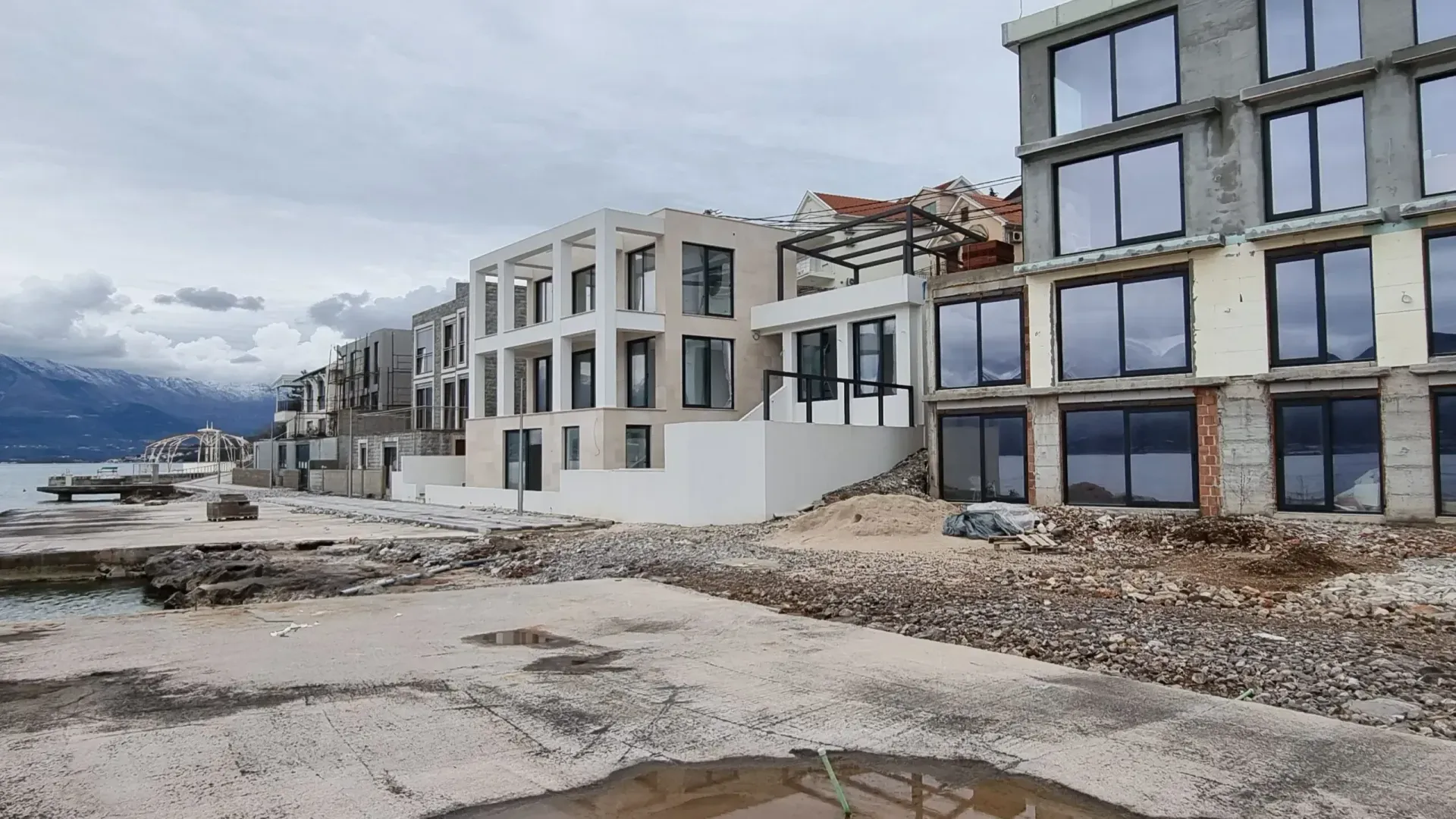 Prodaja, kuća, 225m², Tivat, Crna Gora