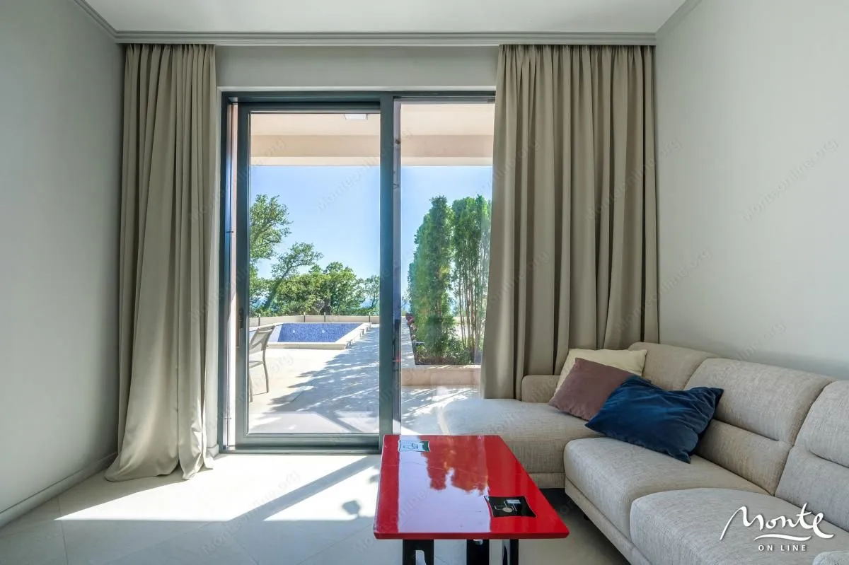 Sale, house, 220m², Reževići, Budva
