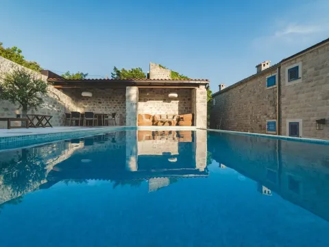 Sale, house, 197m², Reževići, Budva - image 32