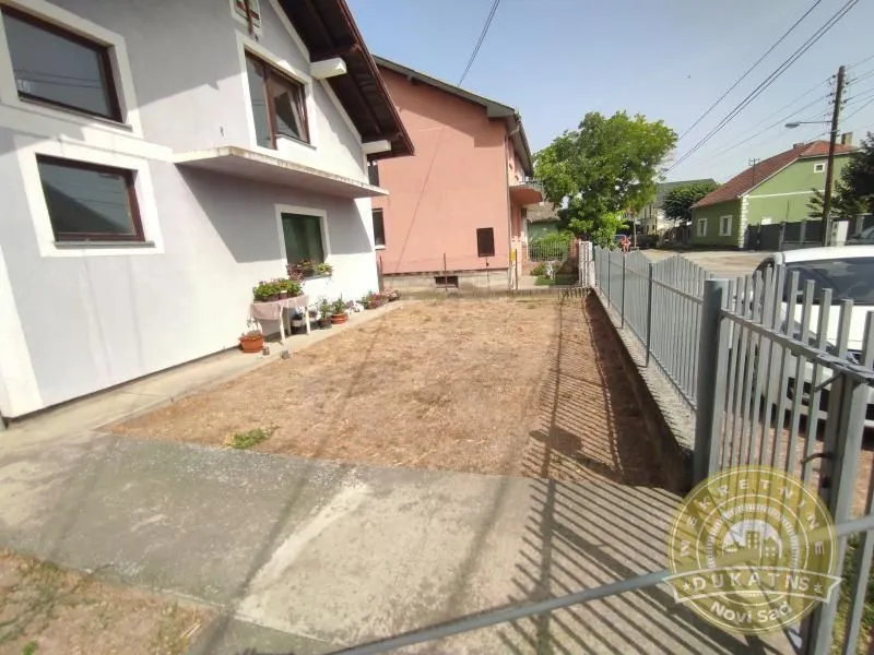 Prodaja, kuća, 152m², Futog, Novi Sad Sve Podlokacije