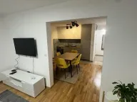 Izdavanje, dvosoban stan, 60m², Savski Venac, Beograd - image 2