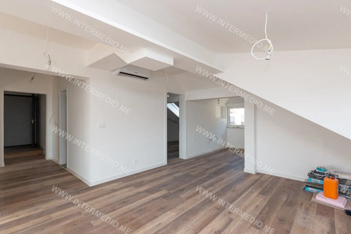Prodaja, dvosoban stan, 109m², Đenovići, Herceg Novi