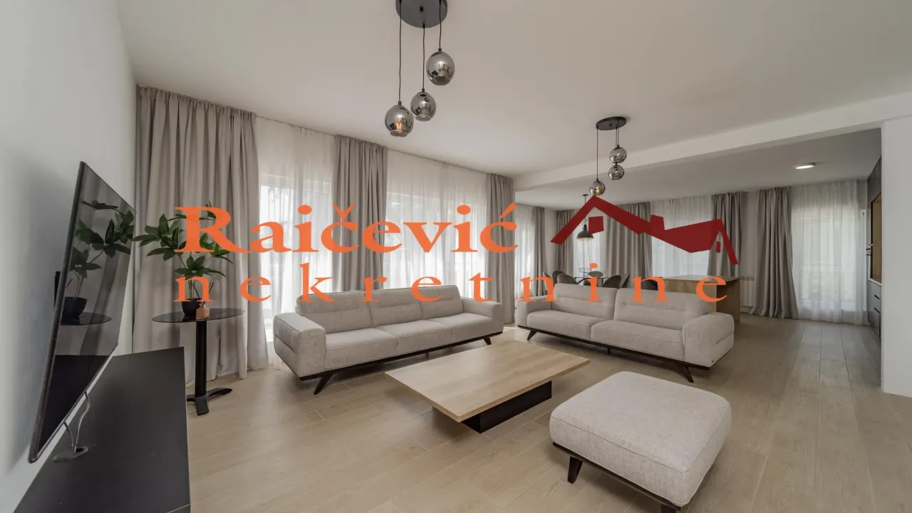 Sale, four bedroom apartment, 145m², Savski Venac, Beograd