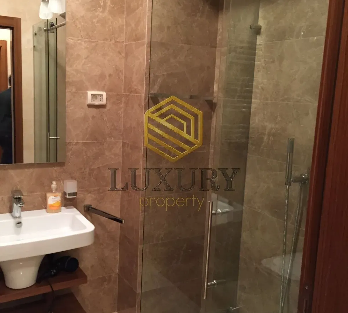 Rent, one bedroom apartment, 57m², Centar, Podgorica