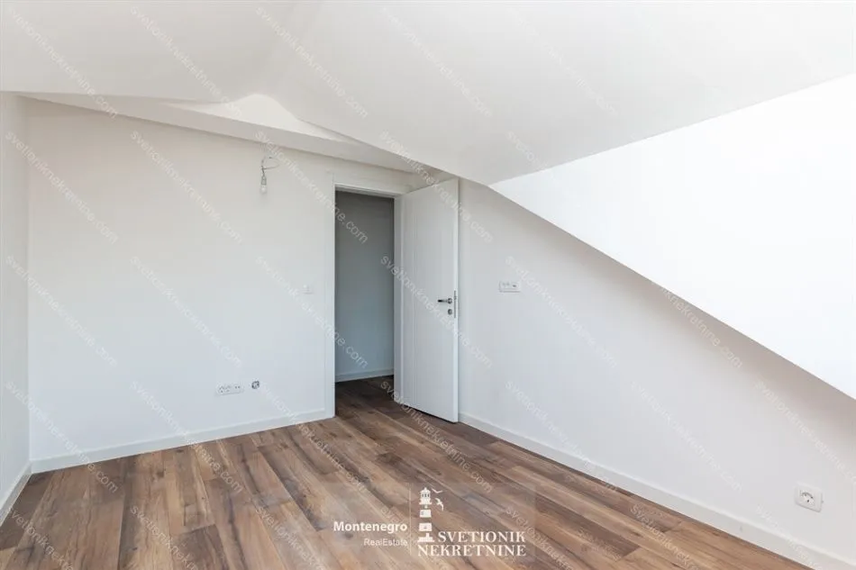 Prodaja, trosoban stan, 146m², Đenovići, Herceg Novi